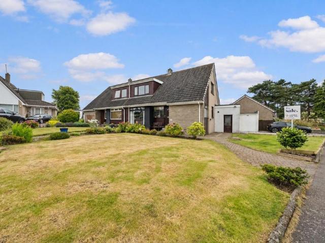 House for sale in Cambuskenneth, Scotland