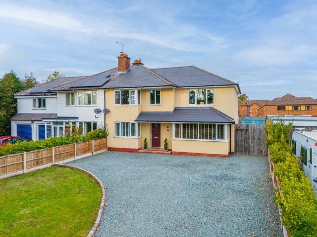 House for sale in Newtown, Wyre Forest