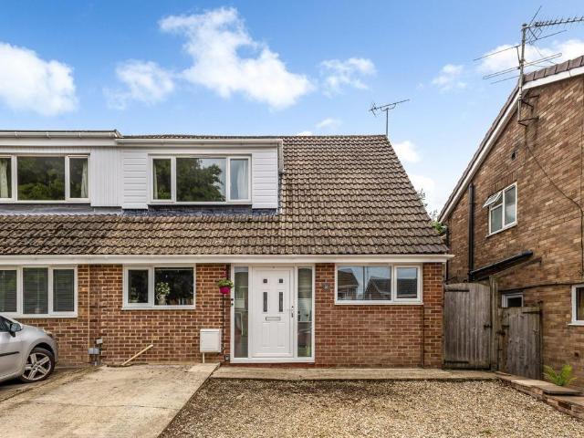 House for sale in Bafford, Golden Valley