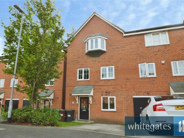 House for sale in Thorpe, West Yorkshire