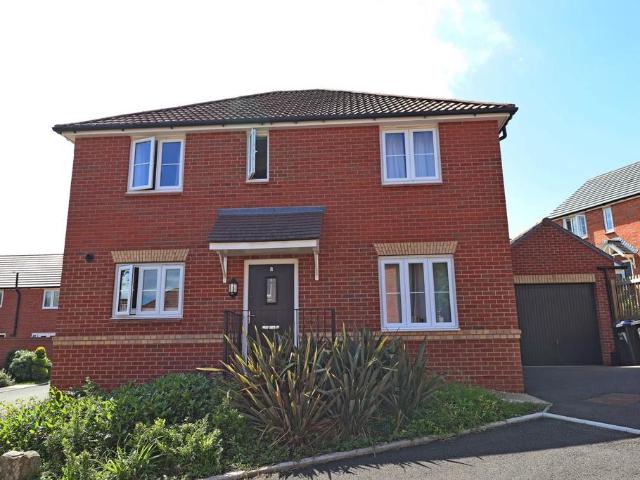 House for sale in Marlborough, Easton Royal