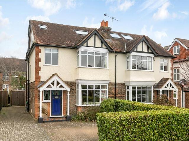 House for sale in Hampton Wick, Greater London