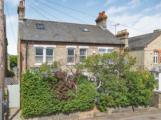 House for sale in Chesterton, Arbury