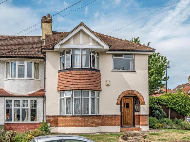 House for sale in London Borough of Lewisham, Forest Hill