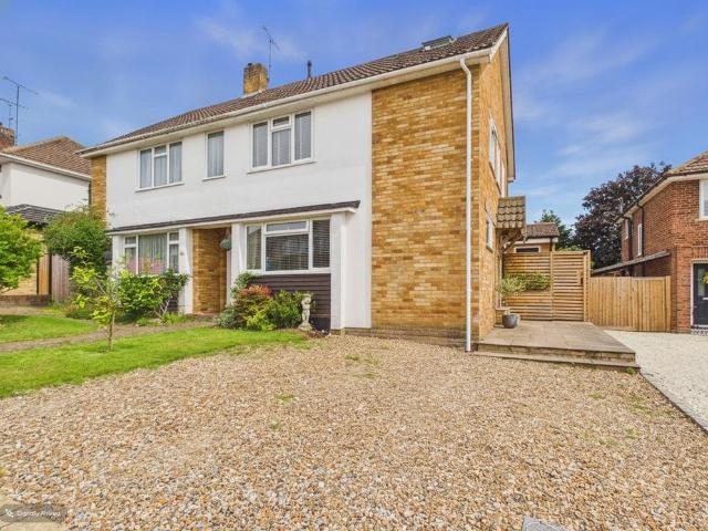 House for sale in Wooburn, Bourne End