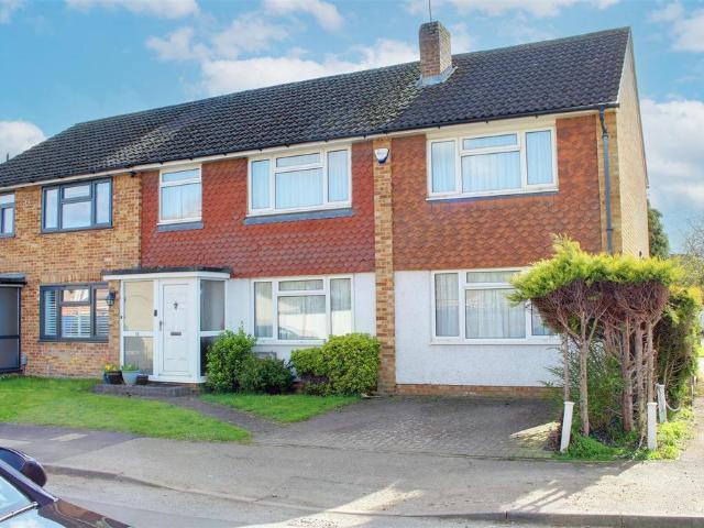 House for sale in Potters Bar, Hertfordshire