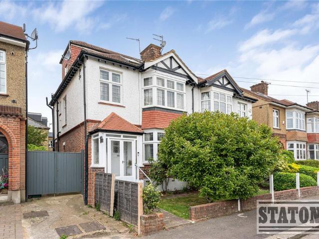 House for sale in New Barnet, Isle Of Man