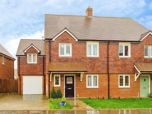 House for sale in Littlebourne, Canterbury