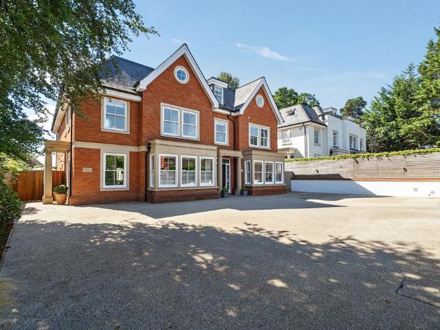 House for sale in Gerrards Cross, Denham