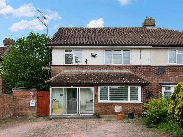 House for sale in Greater London