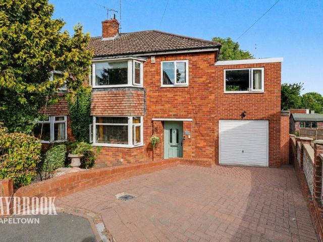 House for sale in Chapeltown, South Yorkshire