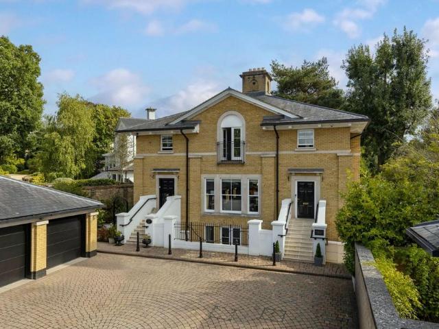 House for sale in St James, Sandown Park