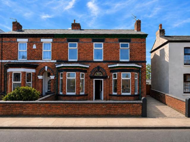 House for sale in Meols Cop, Southport