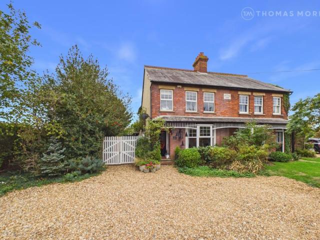 House for sale in Sutton, Central Bedfordshire