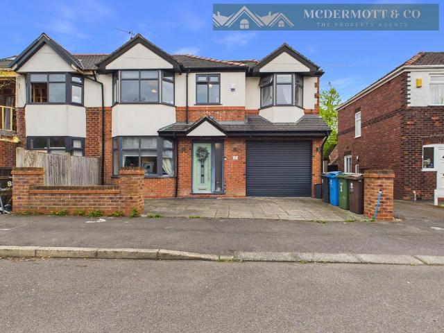 House for sale in Woodhouses, Pendock