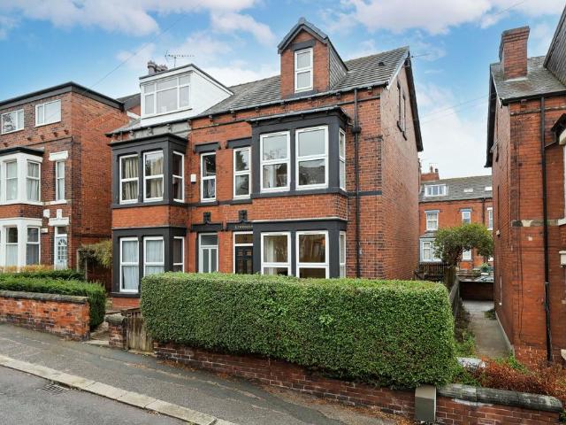House for sale in Kirkstall, Leeds
