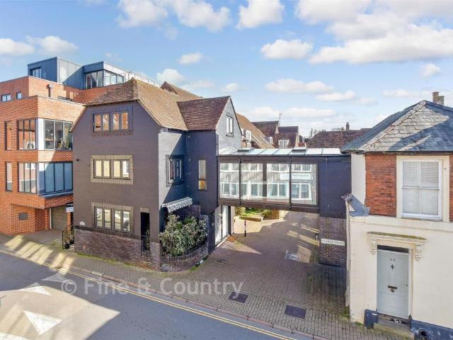 House for sale in St. Mildred's, The Bridge