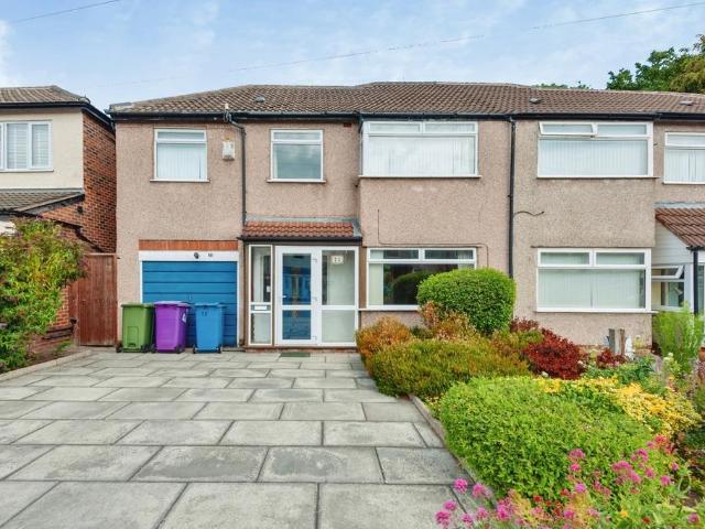 House for sale in Calderstones