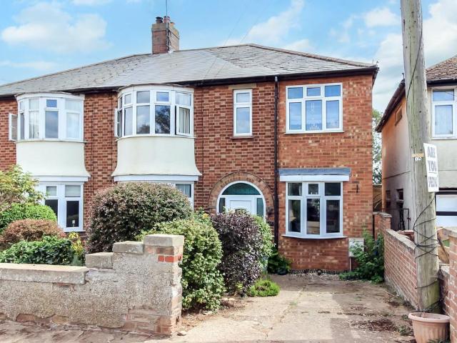 House for sale in Little Harrowden