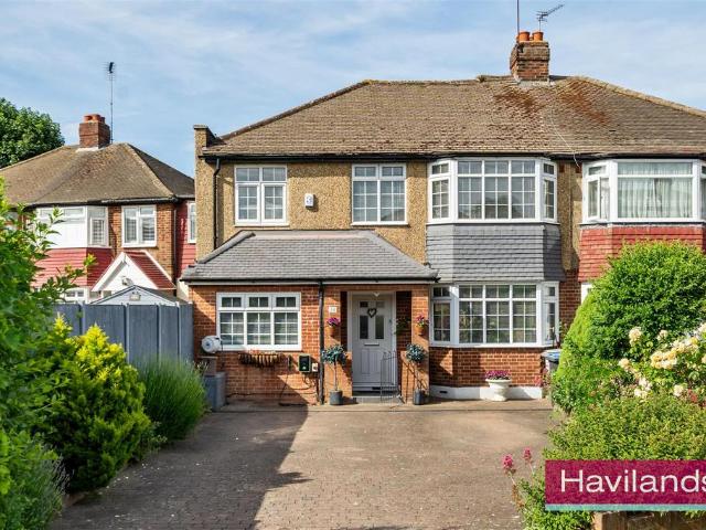House for sale in Greater London