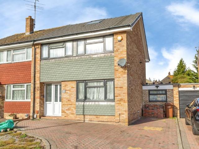 House for sale in Rainham, Gillingham