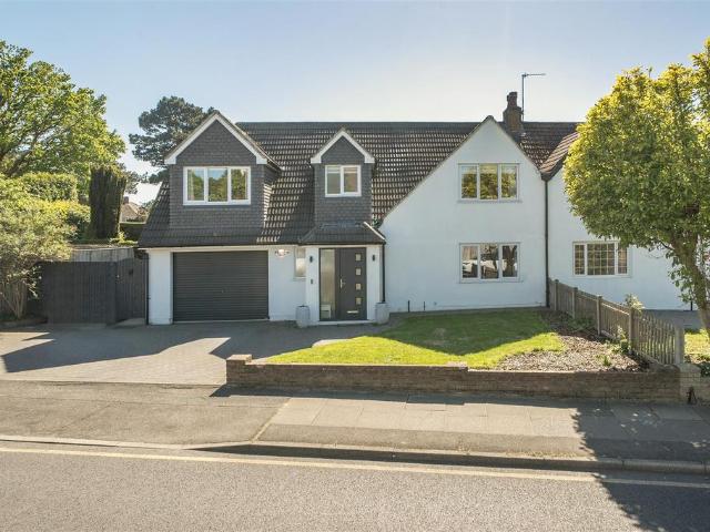 House for sale in Petts Wood, Greater London