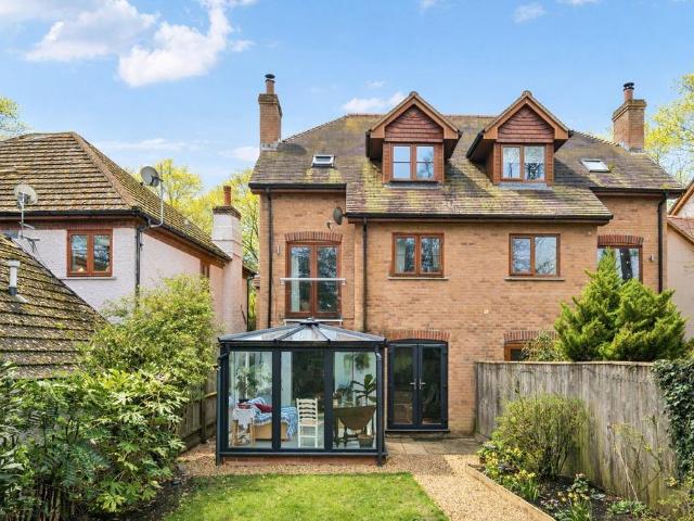 House for sale in Hordle, New Forest