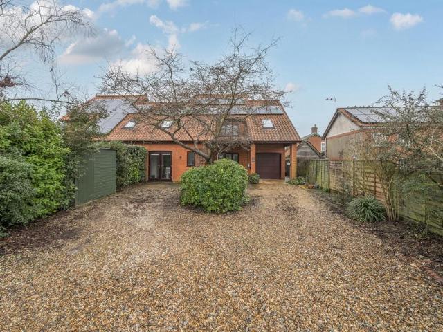 House for sale in Eastbridge, Suffolk