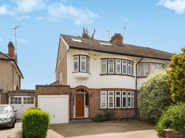House for sale in Lane, Greater London