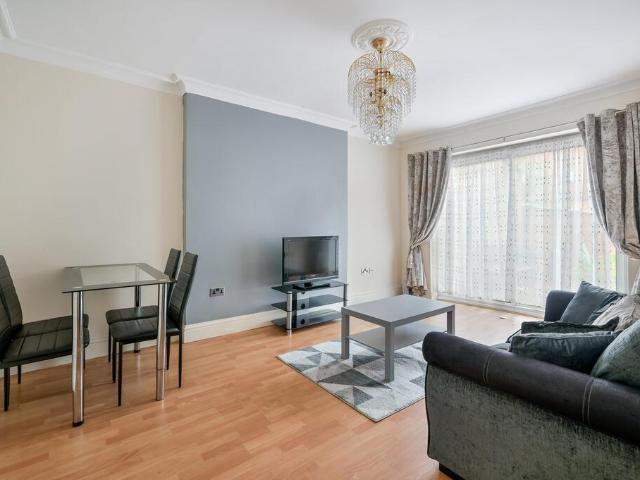 House for sale in London Borough of Ealing, Greater London
