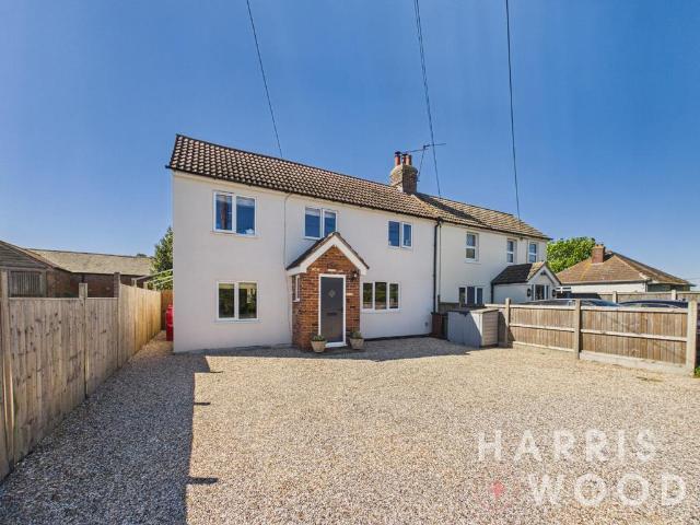 House for sale in Dale Hill, Essex