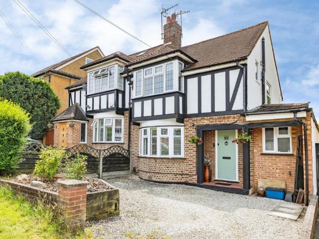 House for sale in Bushey