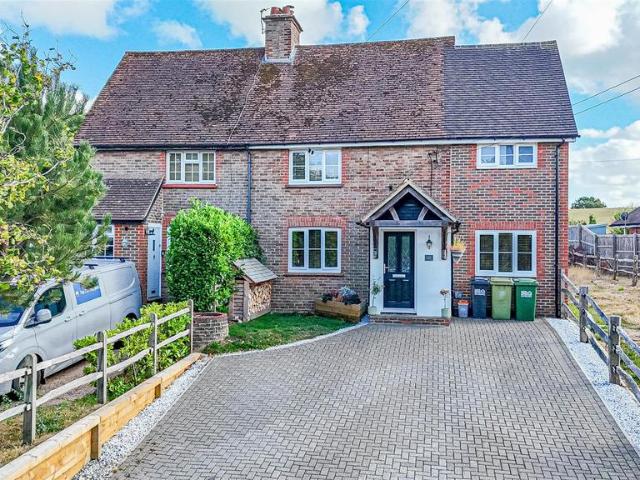House for sale in Heathlands, East Sussex