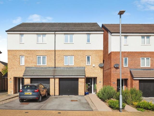 House for sale in Gedling, East Midlands