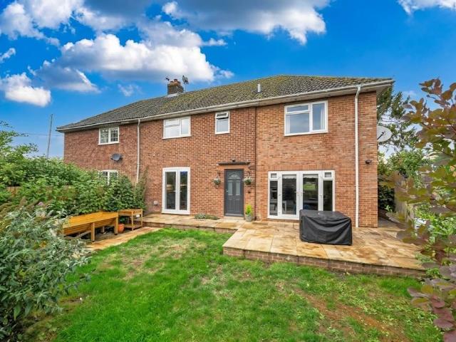 House for sale in Coombe, Haxton