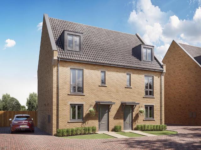 House for sale in Chipping Hill, Essex
