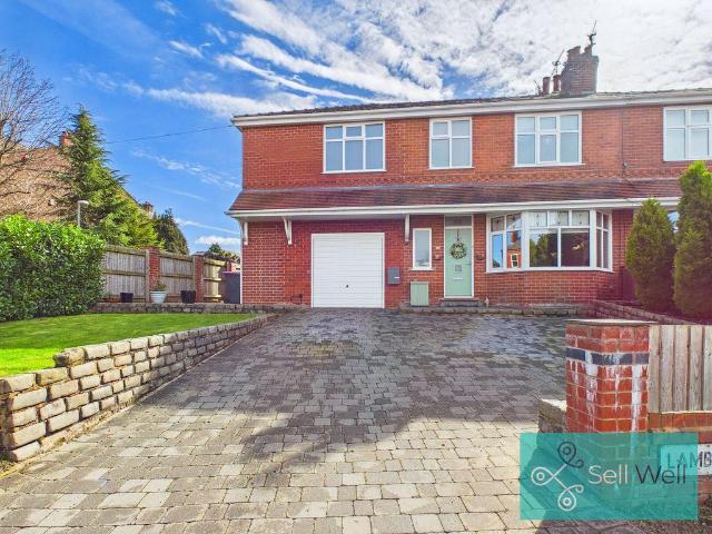 House for sale in Roe Green, Salford