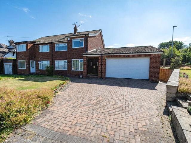 House for sale in Primley Park, Alwoodley