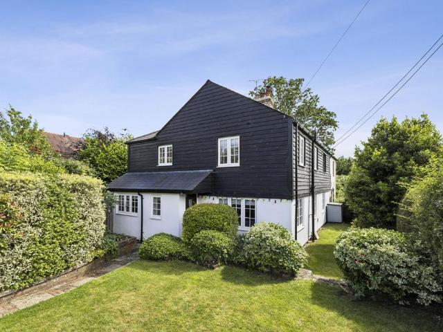 House for sale in Andrew's Hill, Horsham