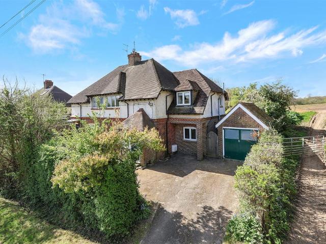 House for sale in Pachesham Park, Surrey