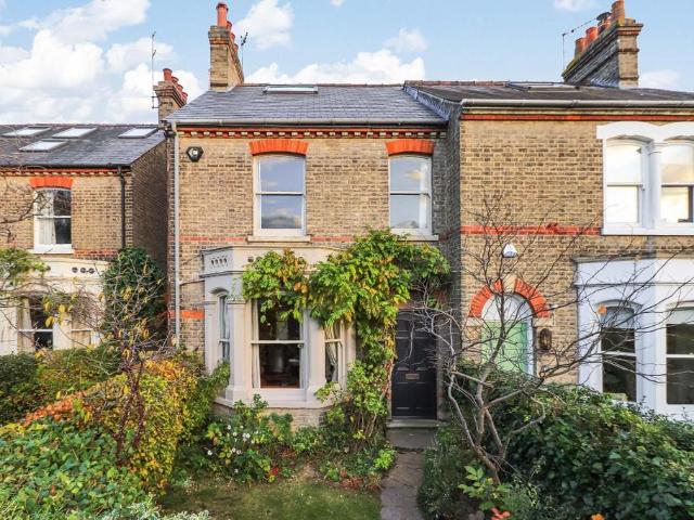 House for sale in Arbury, Cambridgeshire