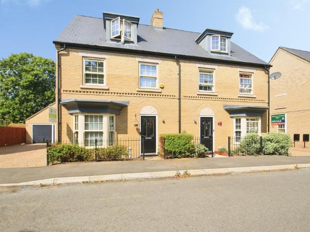 House for sale in Huntingdon, Cambridgeshire