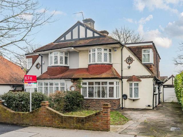 House for sale in London Borough of Croydon, Isle Of Man