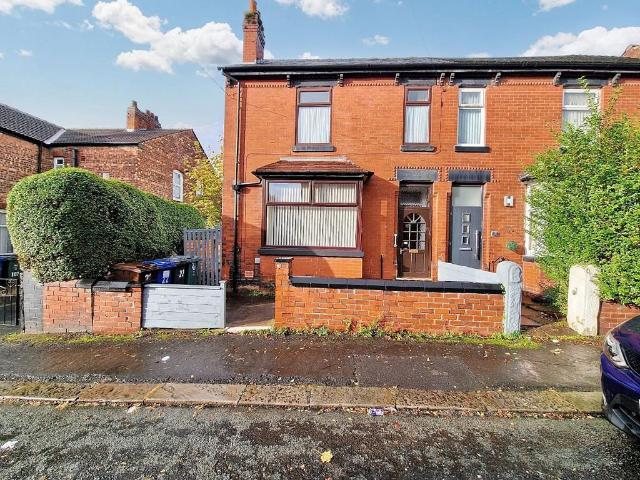 House for sale in Sedgley Park, Bury