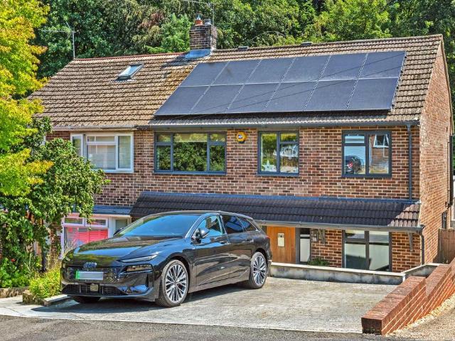 House for sale in Harestock, Hampshire