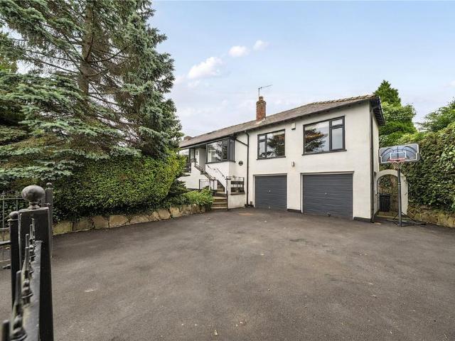 House for sale in Rufford Park, Yeadon