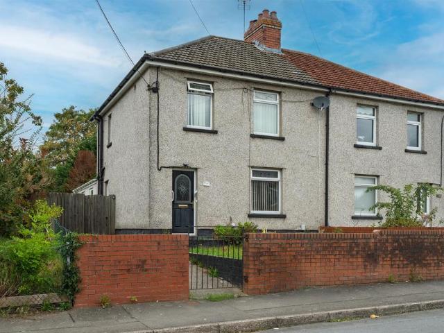 House for sale in Hollybush, Wales