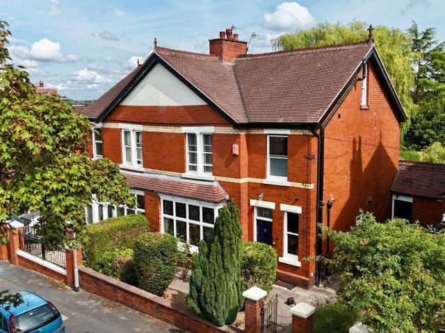 House for sale in Poolfields, Butterton