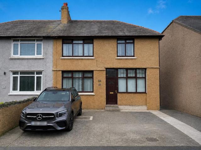House for sale in Porth-y-Felin, Holyhead