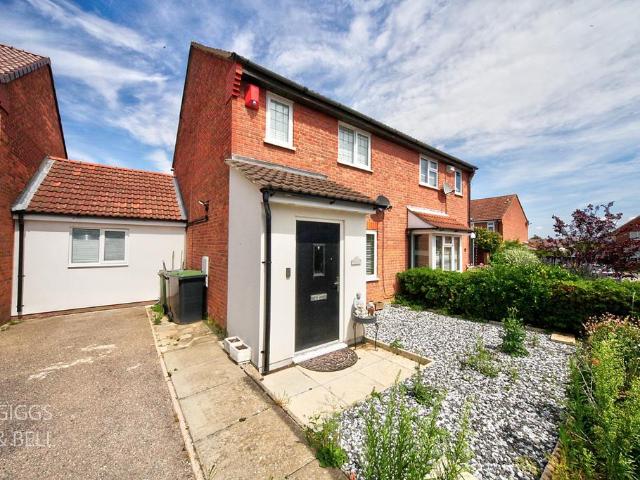 House for sale in Houghton Conquest, Bedfordshire